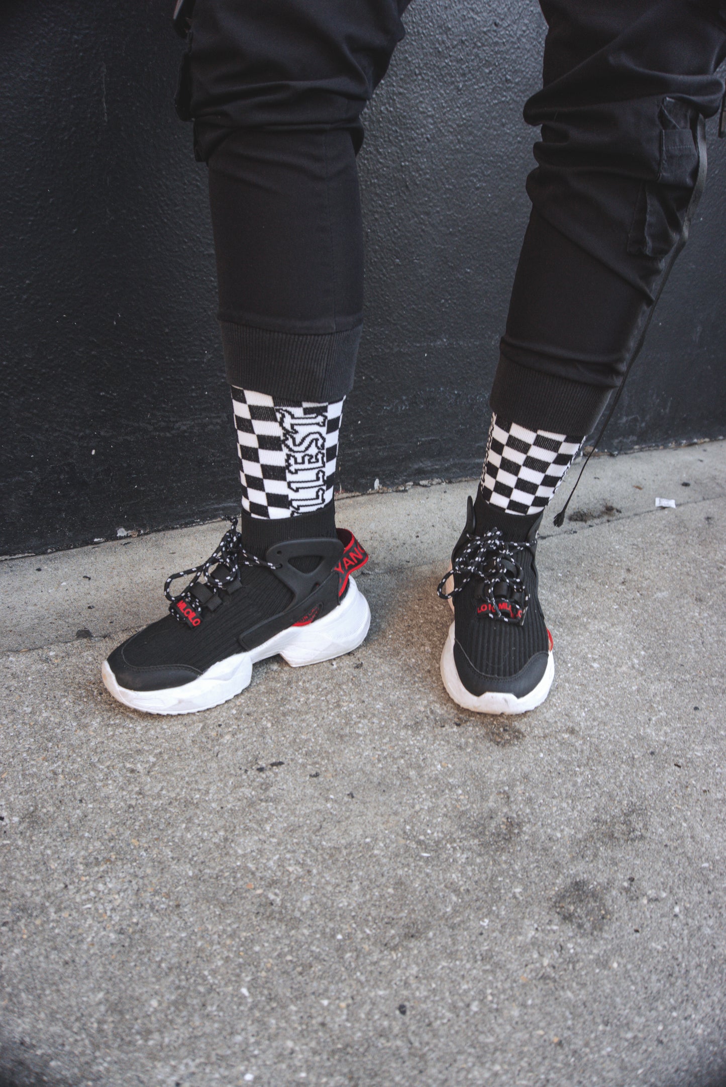 Black, White (illest)