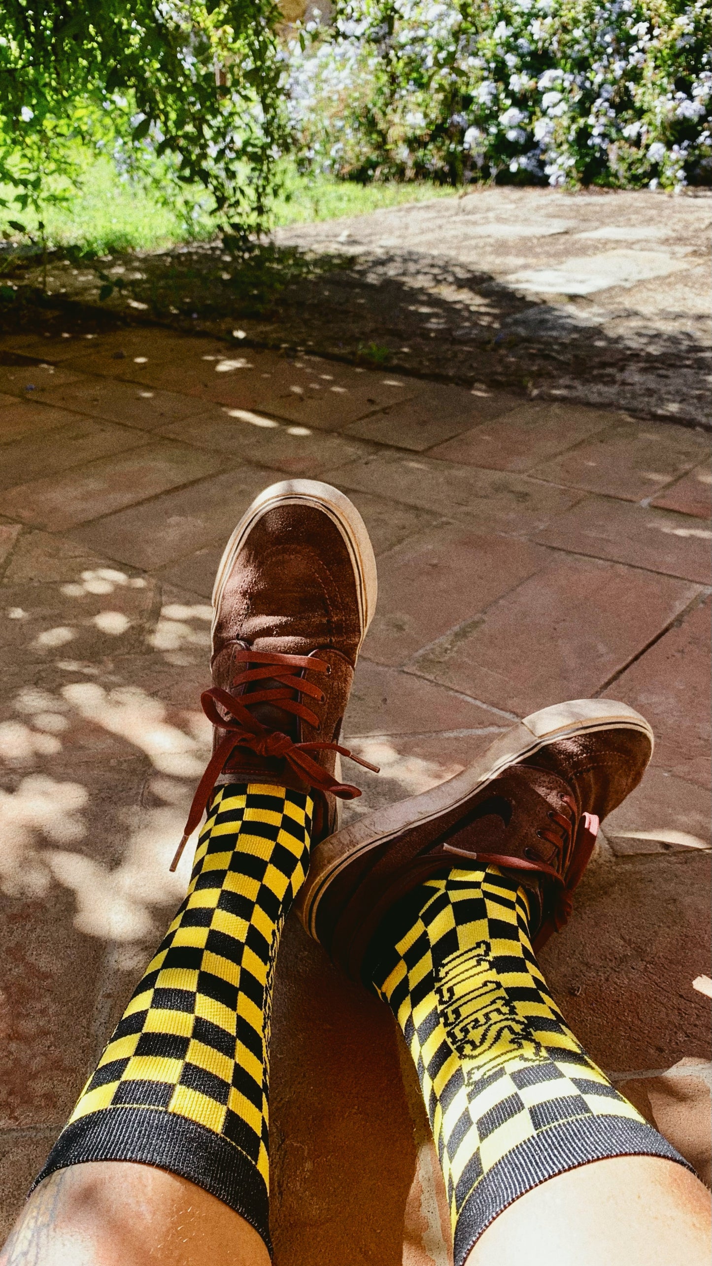 Black, Yellow (illest)